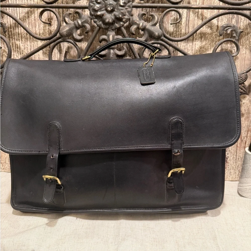 HP🌺RaRE COACH VINTAGE Classic Black Leather Briefcase